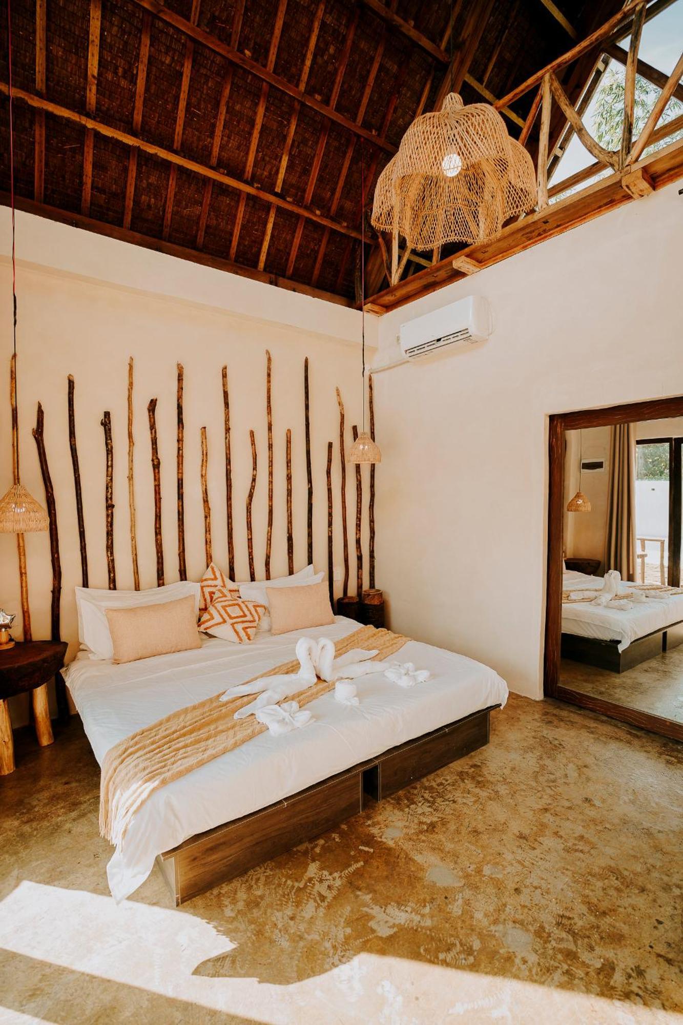Nyla Boutique Resort Siargao ゼネラル・ルナ エクステリア 写真
